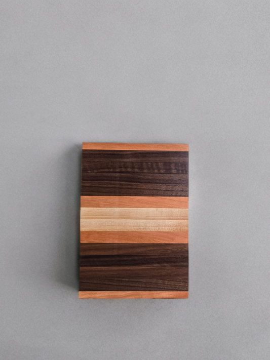 Small Cutting Board (Dark Blend)